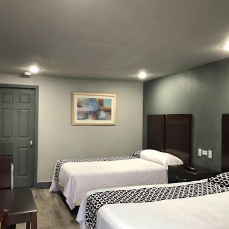 Budget Inn Valparaiso/Niceville @ Eglin Afb & Destin-Fwb Airport Buitenkant foto