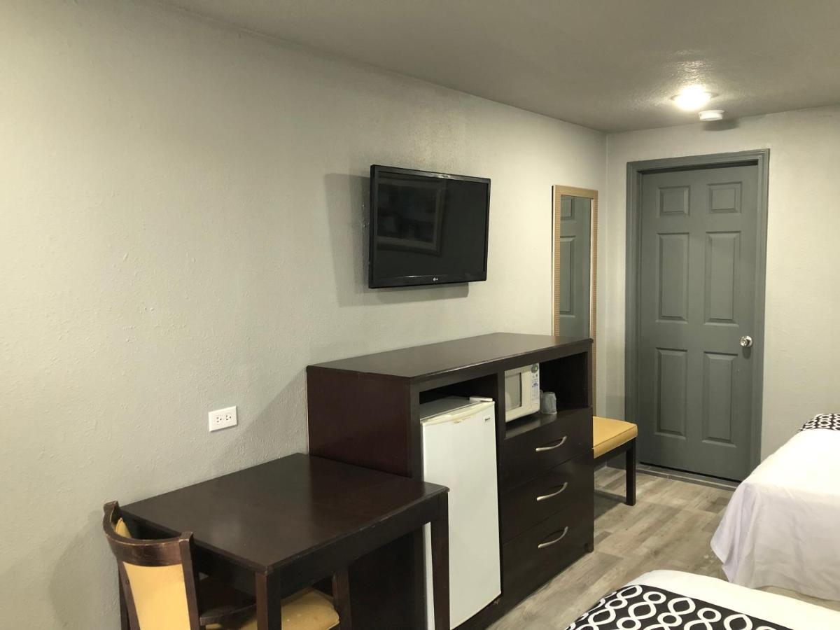 Budget Inn Valparaiso/Niceville @ Eglin Afb & Destin-Fwb Airport Buitenkant foto