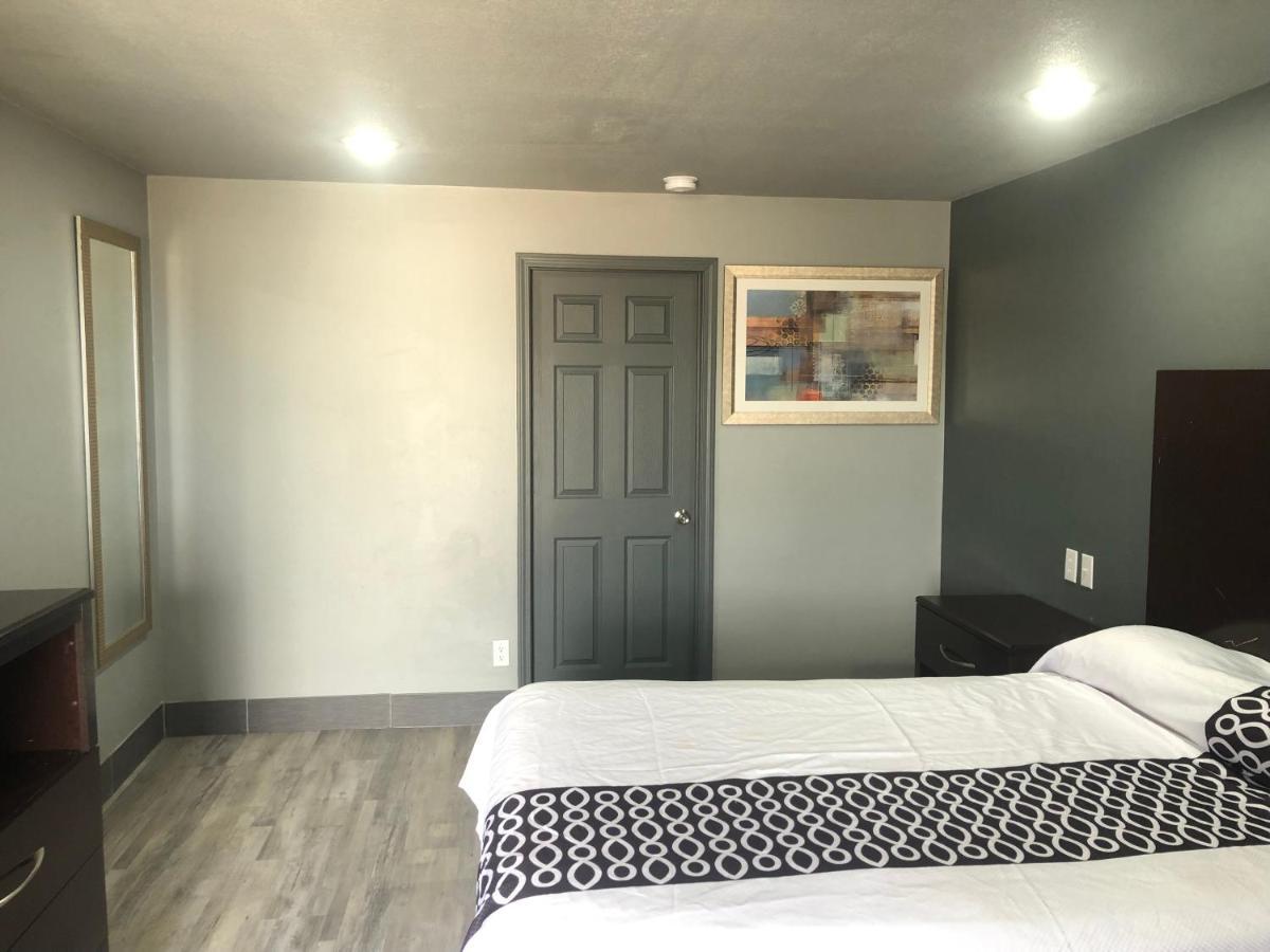 Budget Inn Valparaiso/Niceville @ Eglin Afb & Destin-Fwb Airport Buitenkant foto