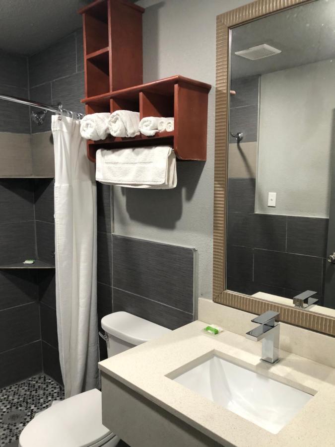 Budget Inn Valparaiso/Niceville @ Eglin Afb & Destin-Fwb Airport Buitenkant foto